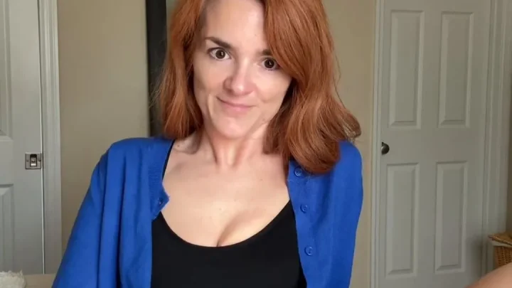 therealemily34 thickhips30 newmilf23 – Pervert Best Friend Scene
