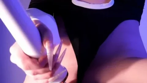 Katyuska Moonfox – Vibrator