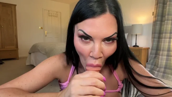 Jasmine Jae – Stepmummy Sizes You Up