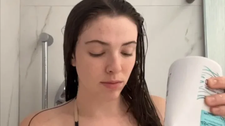 Jazmine Sings in Shower with Head & Shoulders | Camo Bikini Look