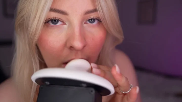 ASMR Janina – Binaural Mic Whisper & Touch Sounds
