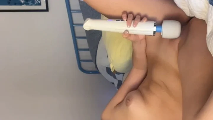 SealidGarden – LilMixedHunny Solo mit Vibrator