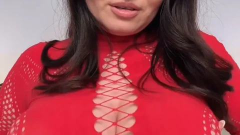 Busty Ema – This Top Is Made For Tittyfuck