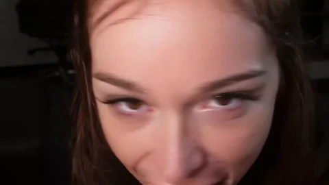 Slobhouse – TherealMissvee Redhead Blowjob POV
